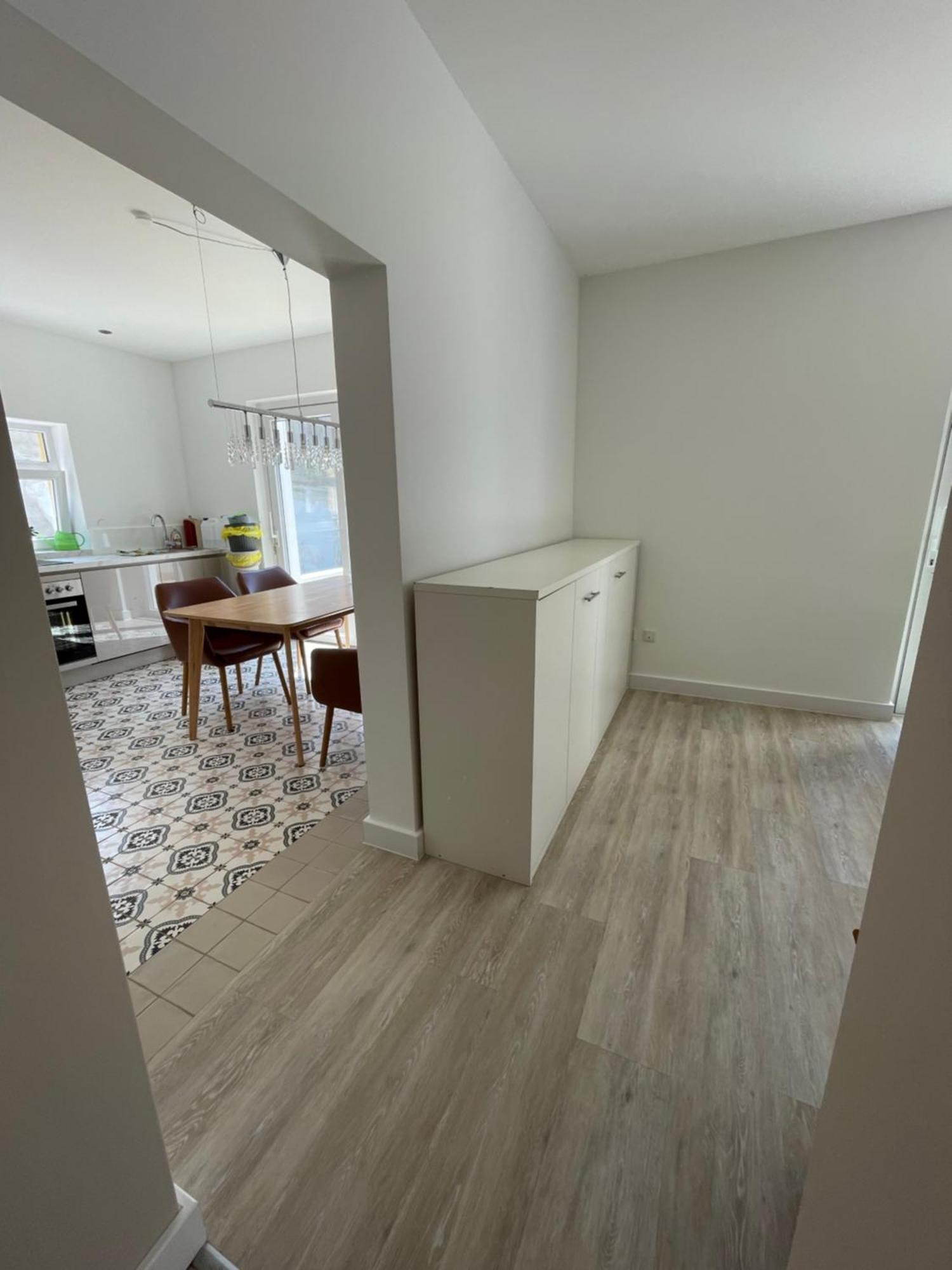 Appartement Mit 2 Schlafzimmern Und Terrasse Halle  Exteriér fotografie
